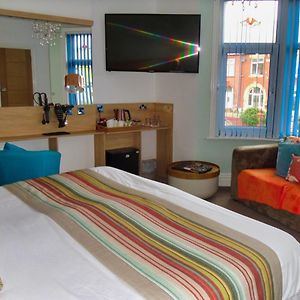 Luxury King Room